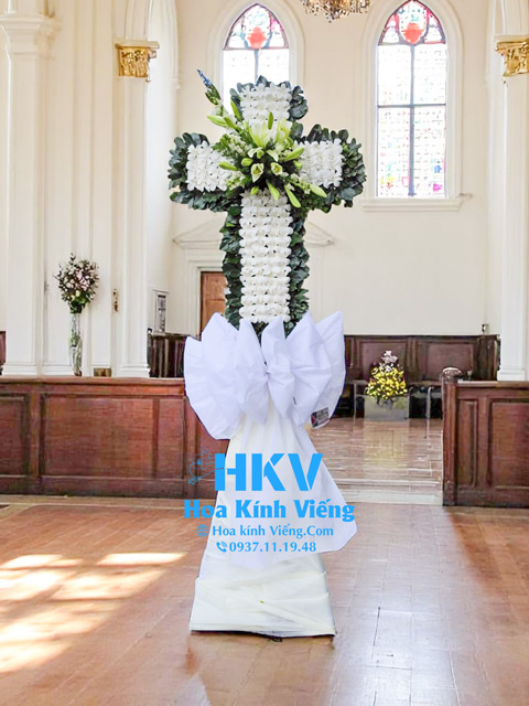 Vòng Hoa Lan Thánh Giá Kính Viếng KV284