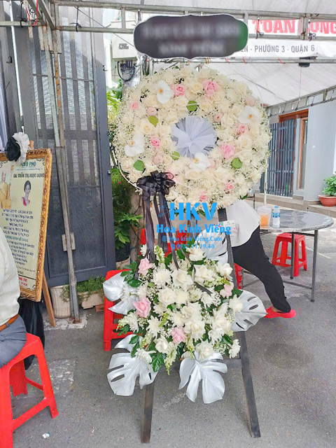 Vòng Hoa Kính Viếng KV290